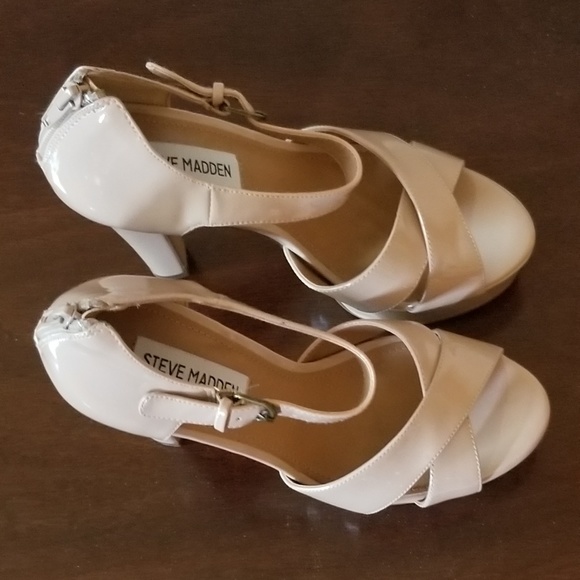 Platform Sandals - Picture 5 of 7